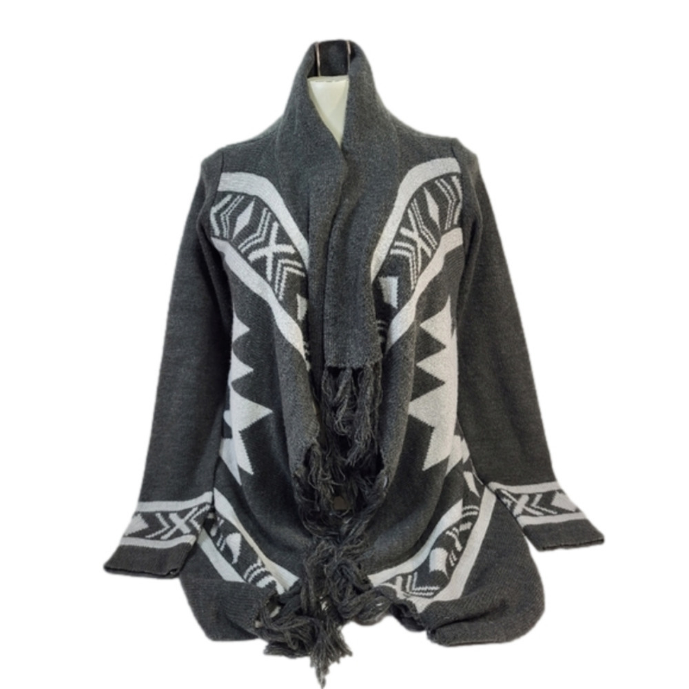 Revamped Sweater Knits Patterned Caridgan